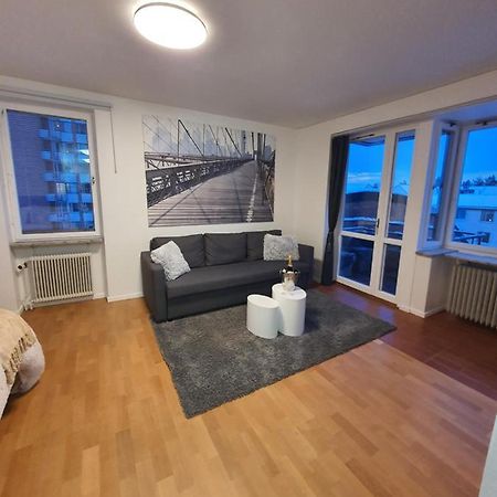 Close To The Subway. Beautiful And Cozy Apartment! Stockholm Ngoại thất bức ảnh